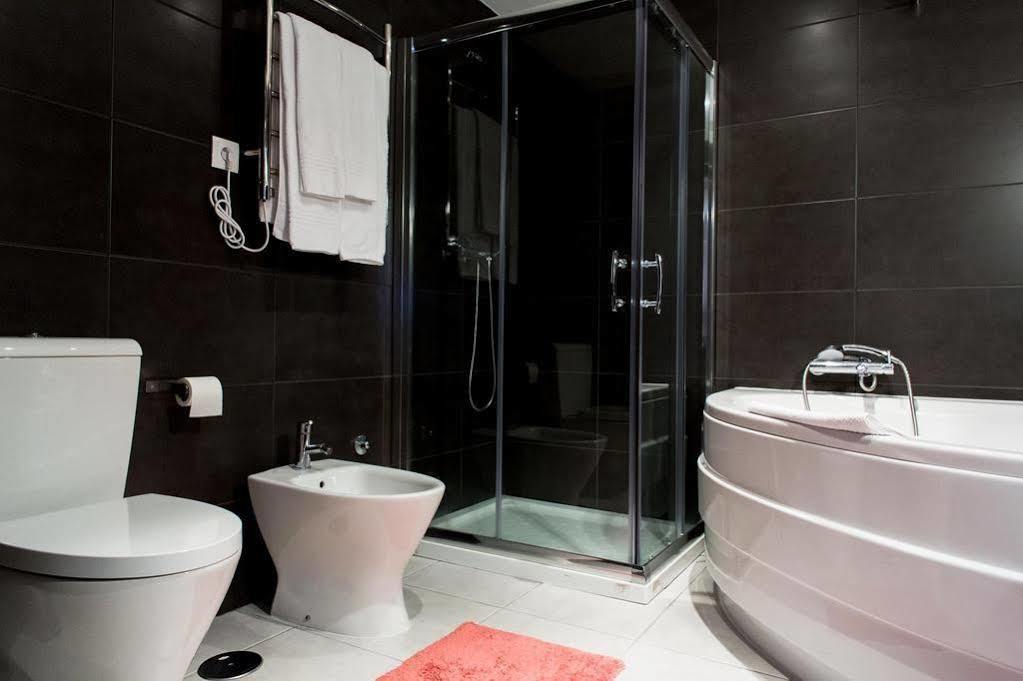 Hotel Tulipa บรากันซา ภายนอก รูปภาพ